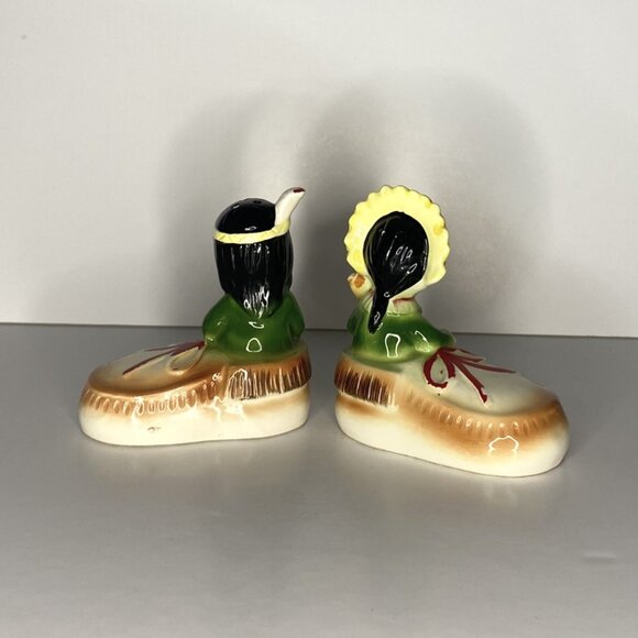 Indigenous Boy & Girl In Moccassins, Vintage - Picture 7 of 10